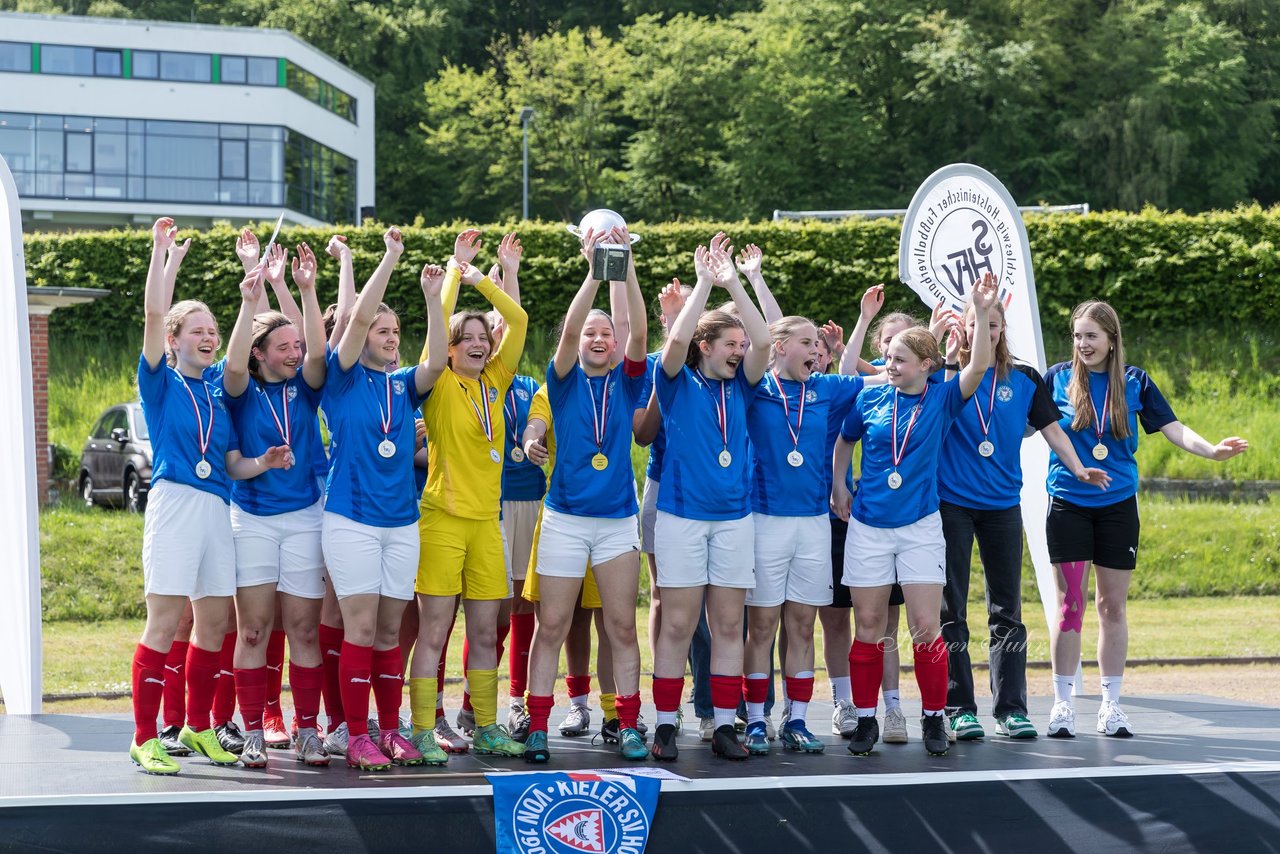 Bild 136 - wBJ SH-Pokalfinale  Holstein-Kiel - SV Viktoria : Ergebnis: 1:0